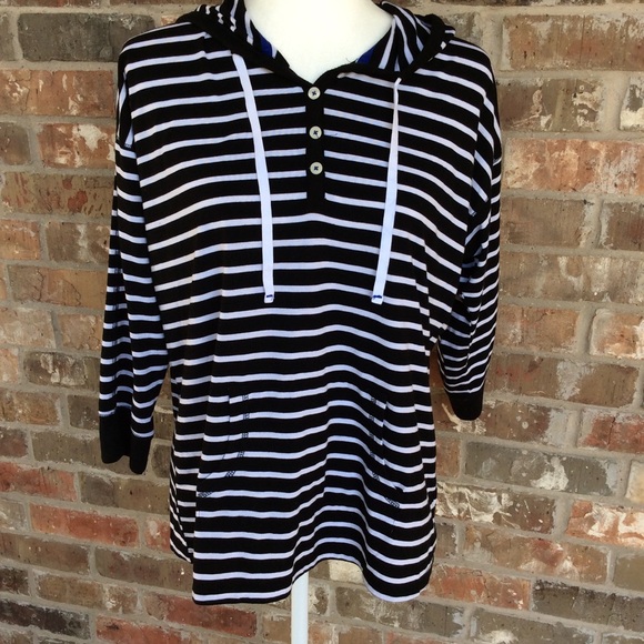 CHAPS STRIPED HOODED TOP - Picture 7 of 7